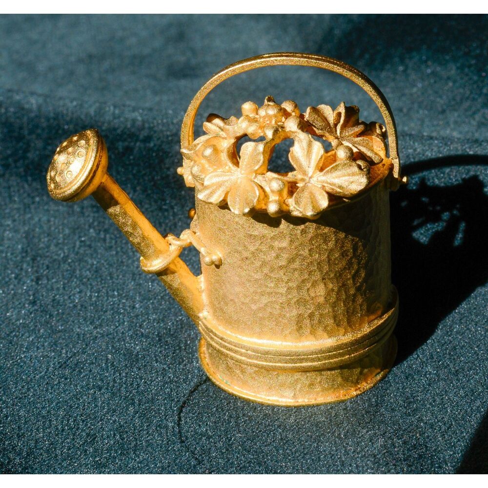 Gold Watering Can Pin Brooch Leslie Block Danecraft Gardeners Gift